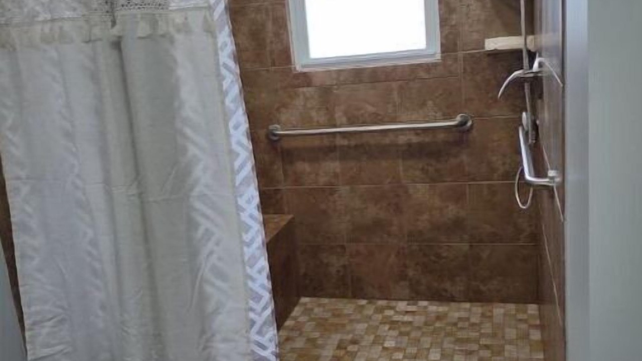 Photo of Bathroom in Eckerty