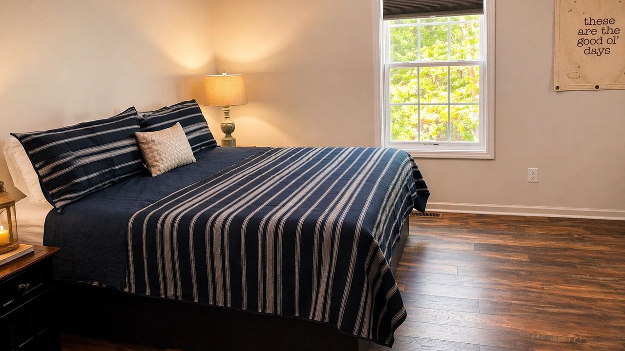 Photo of Bedroom in Cleveland