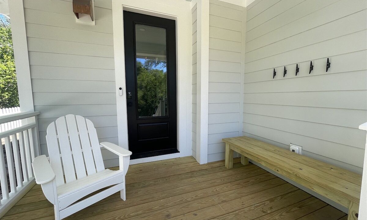 Photo of Patio Balcony in Cape Fear Station