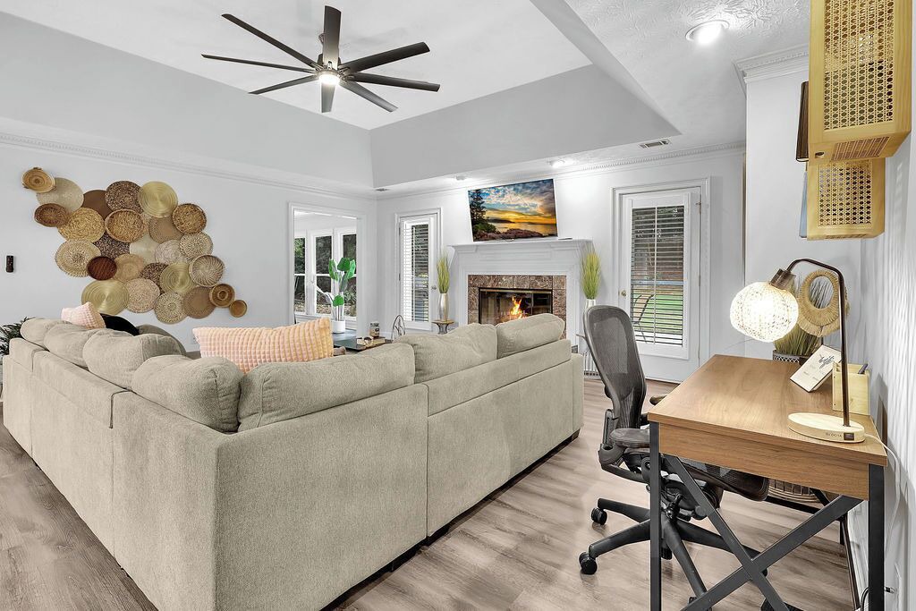 Photo of Livingroom in Buford