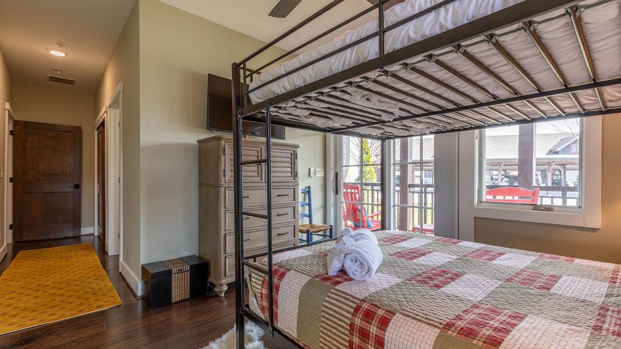 Photo of Bedroom in Lenoir
