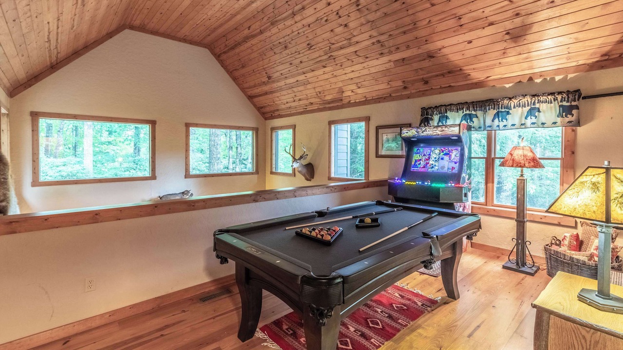 Photo of Bedroom in Cashiers