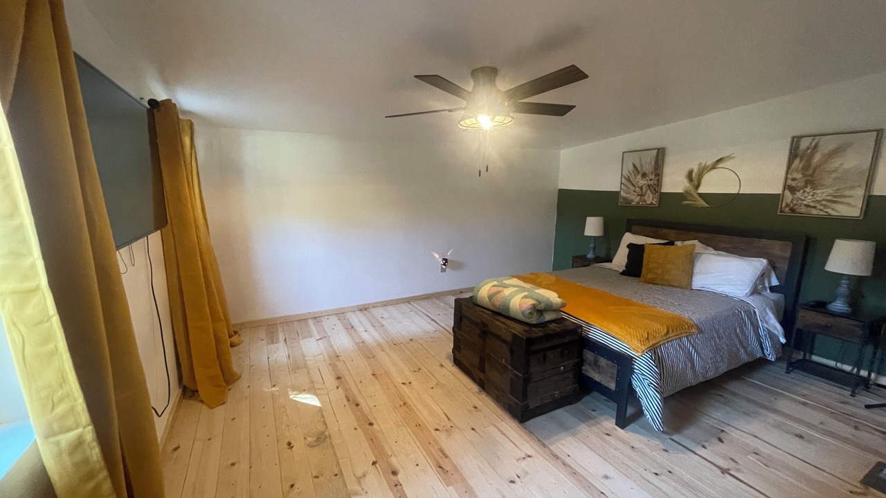 Photo of Bedroom in Garrison