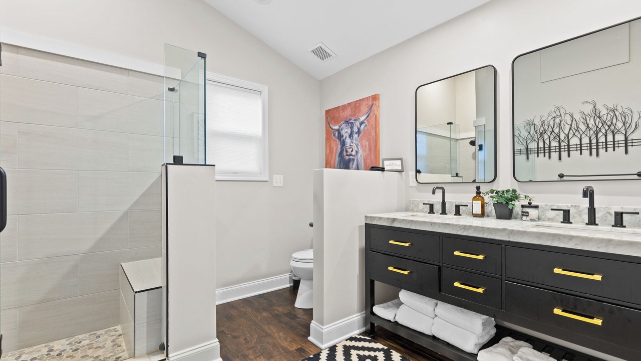 Photo of Bathroom in Blue Ridge