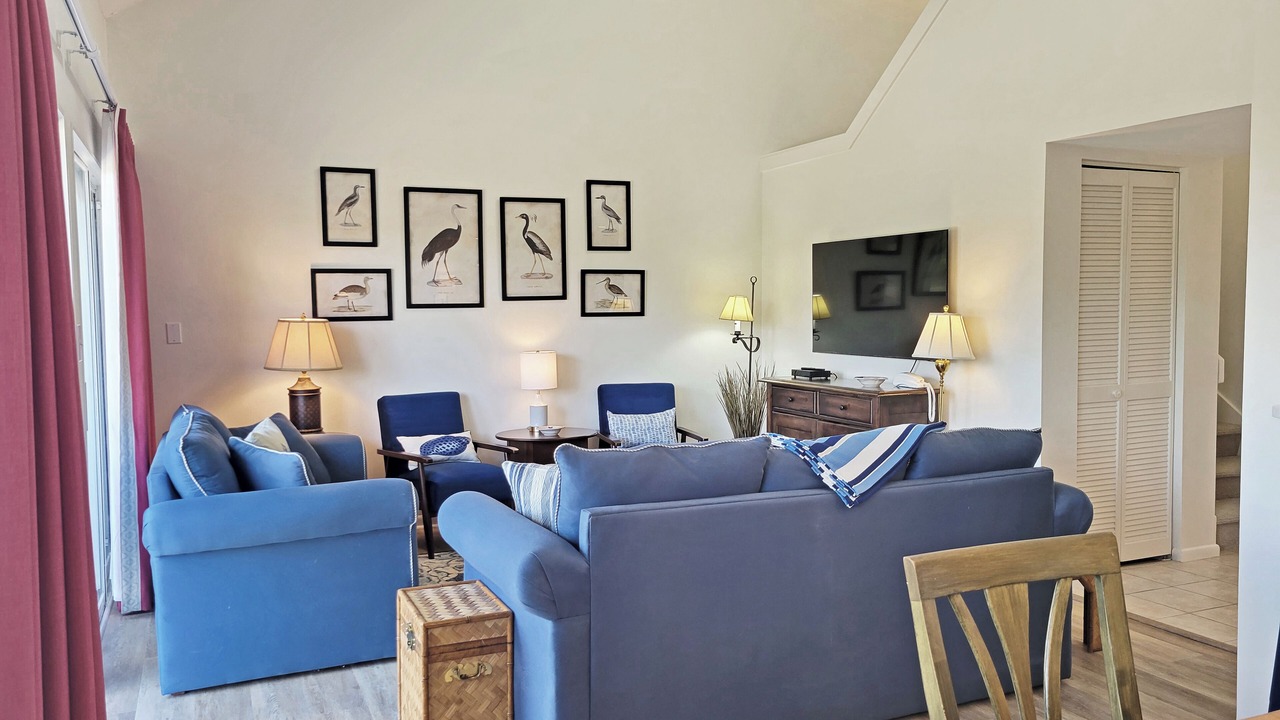 Photo of Livingroom in Litchfield by the Sea