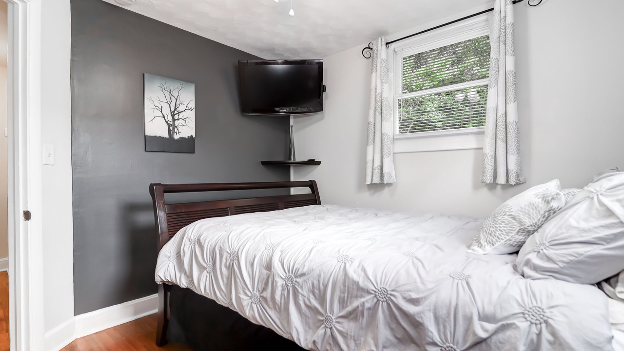 Photo of Bedroom in West Ashley