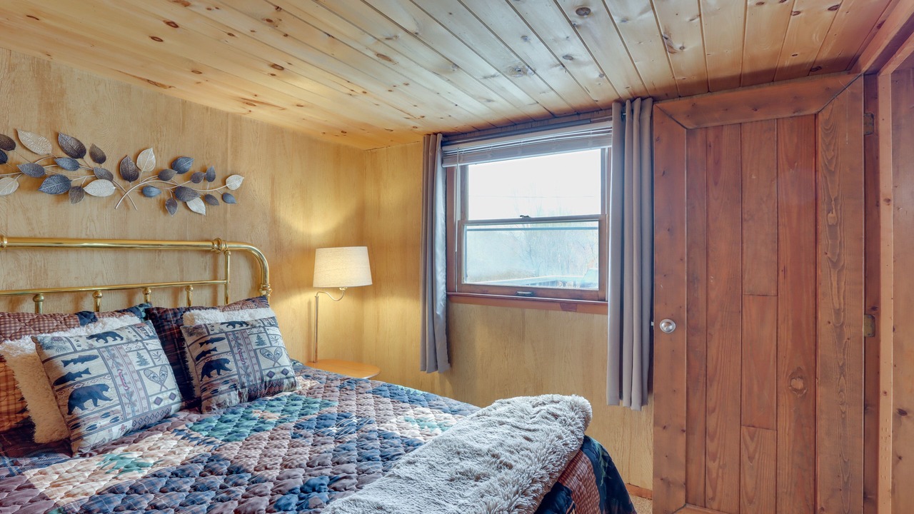 Photo of Bedroom in Unaka