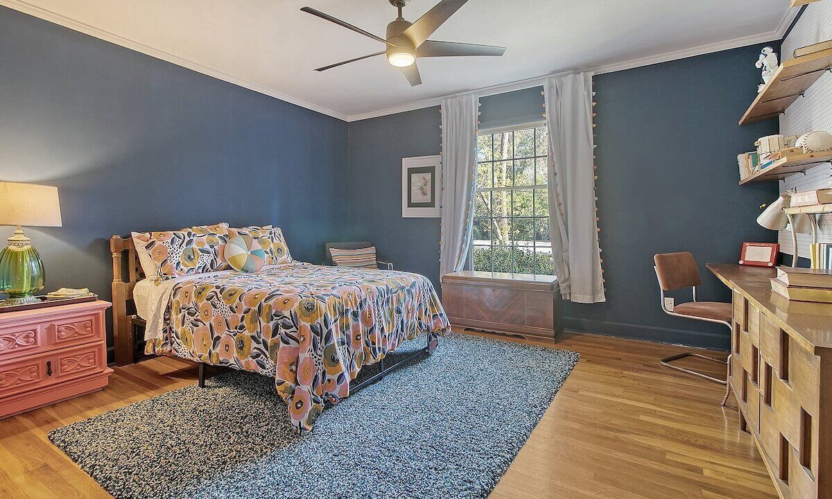Photo of Bedroom in Summerville Historic District