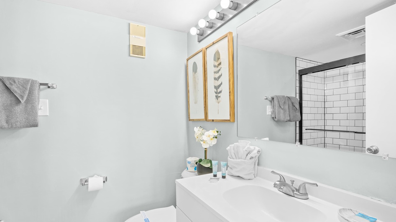 Photo of Bathroom in Ash