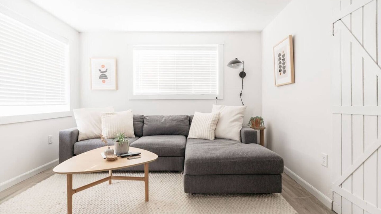 Photo of Livingroom in Black Mountain