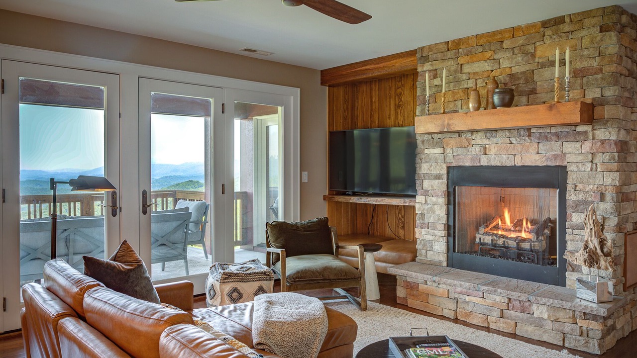 Photo of Livingroom in Banner Elk