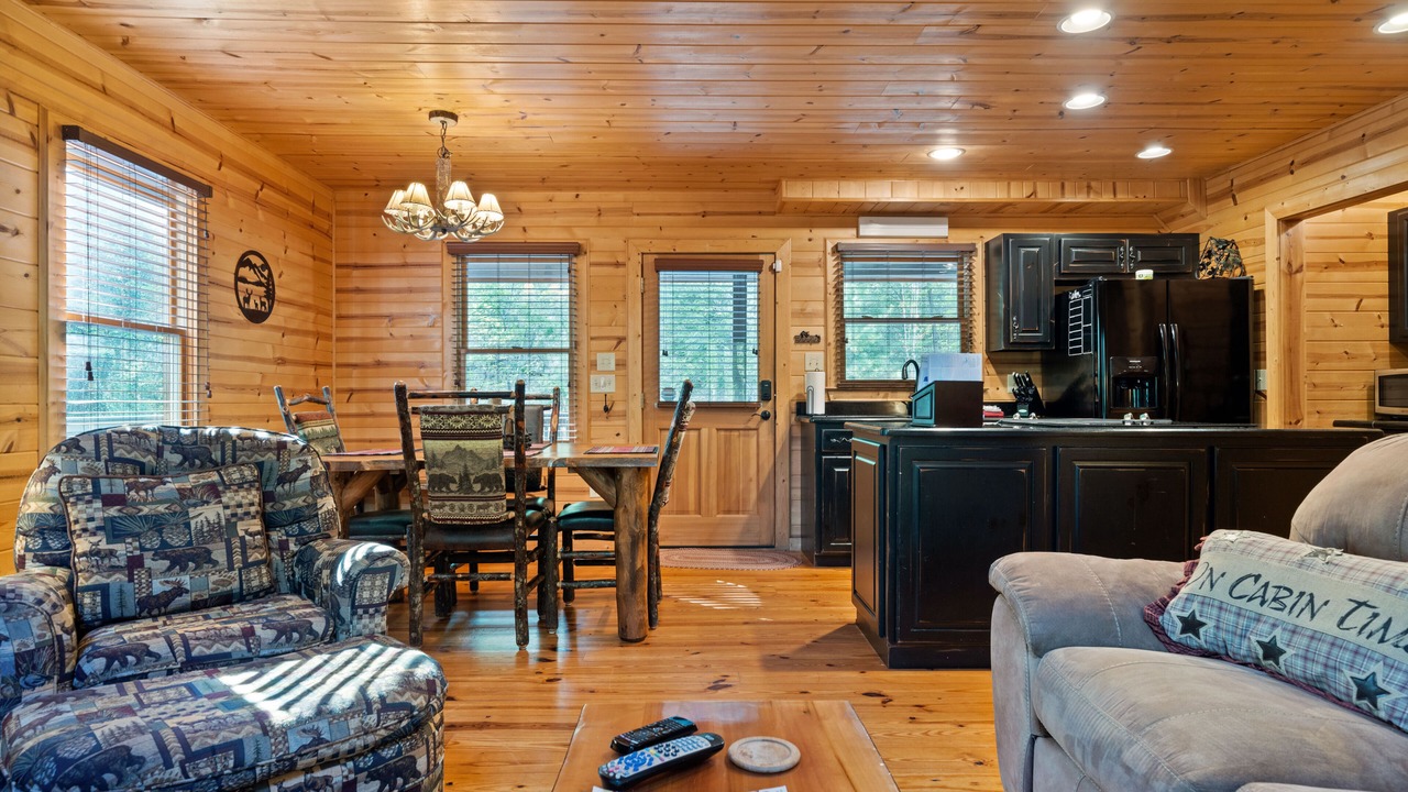 Photo of Others in Foxfire Estates