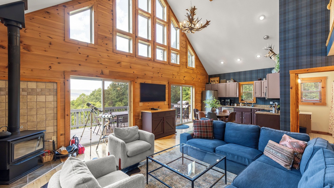 Photo of Livingroom in Wardensville