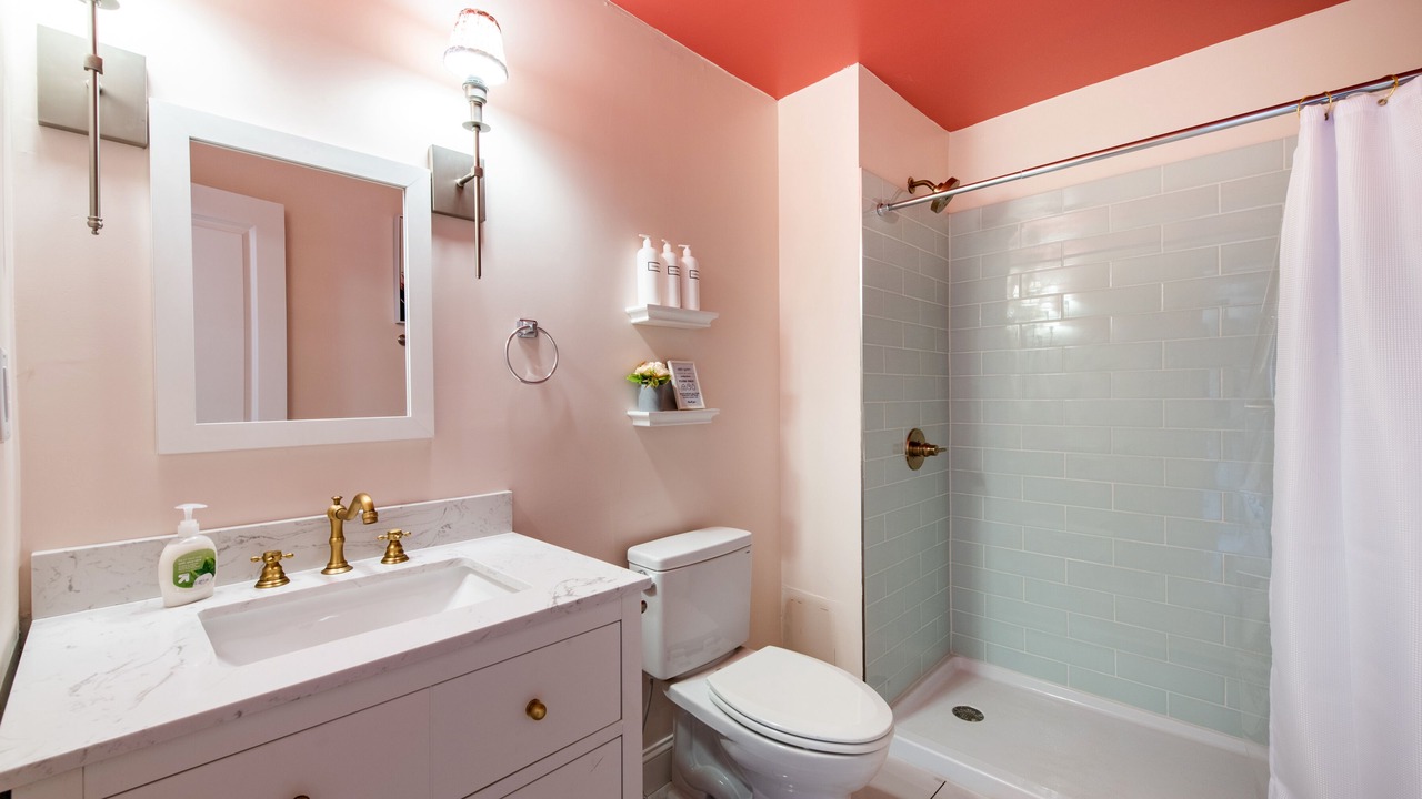 Photo of Bathroom in Schnitzelburg