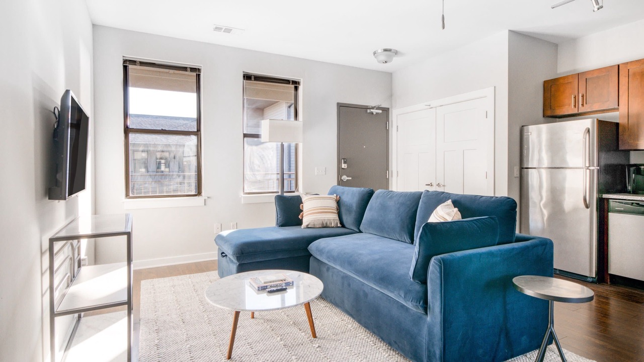 Photo of Livingroom in Music Row
