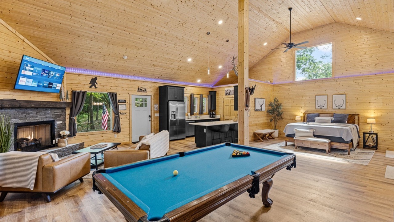 Photo of Bedroom in Cleveland