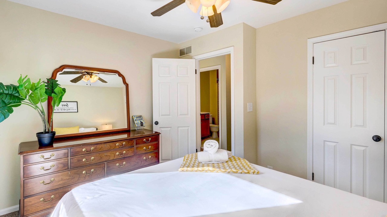 Photo of Bedroom in Harrods Creek