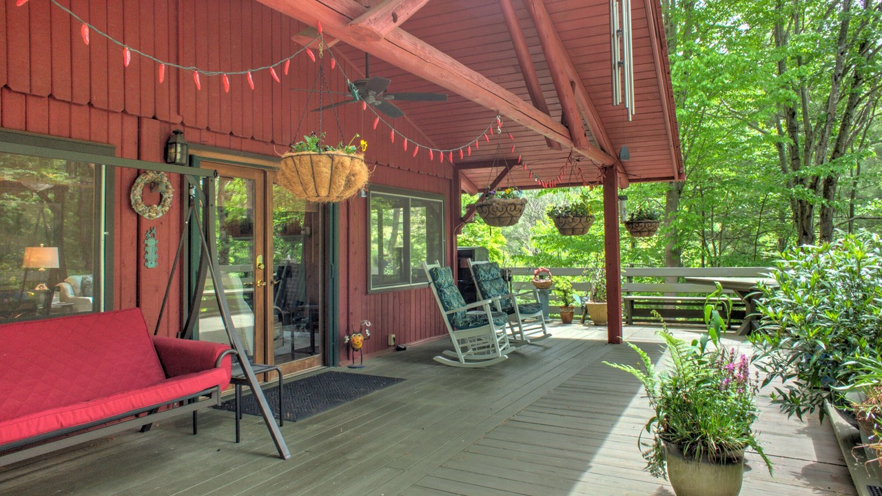 Photo of Outdoor in Weaverville