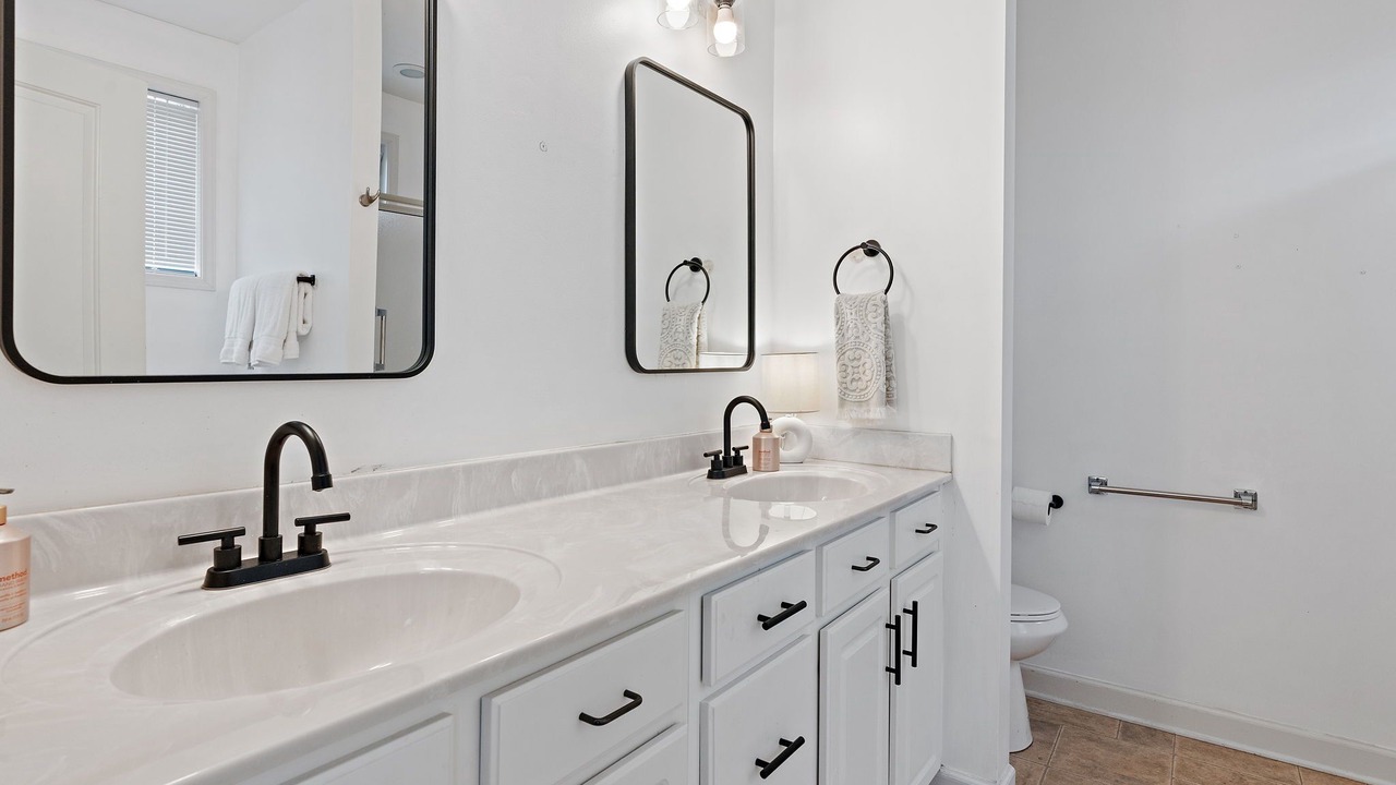 Photo of Bathroom in Hendersonville