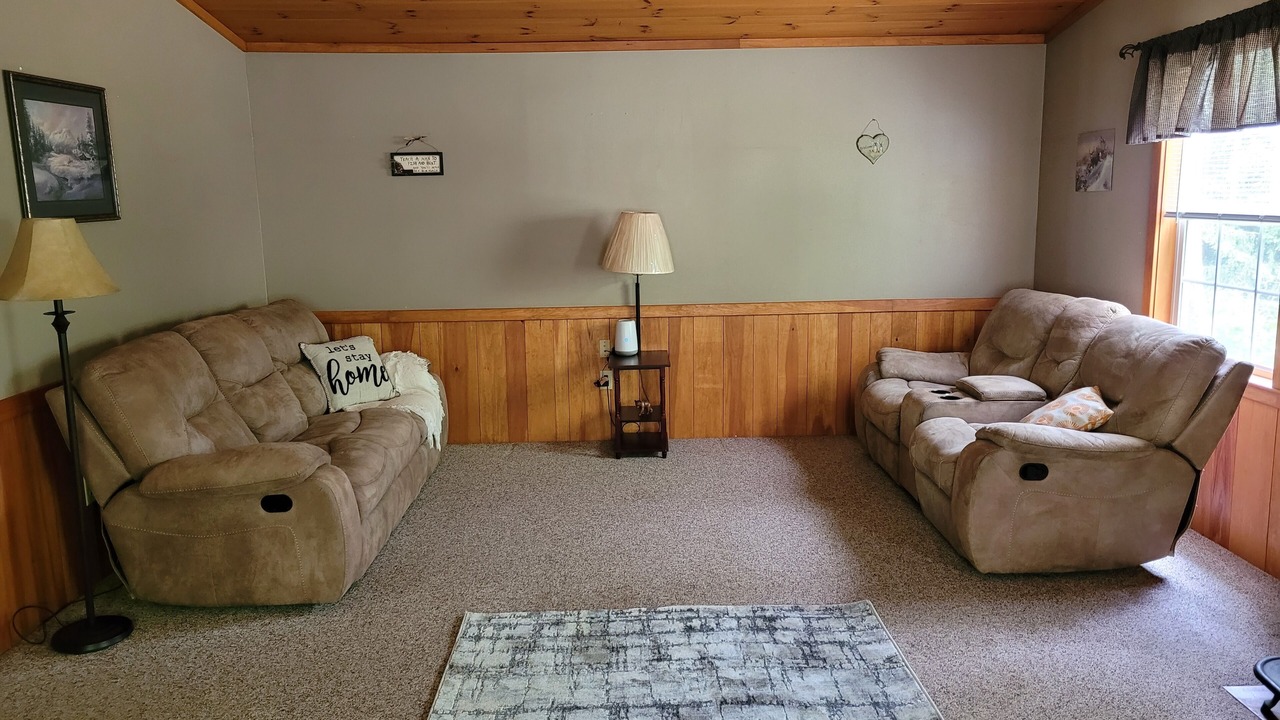 Photo of Livingroom in Wilson Creek
