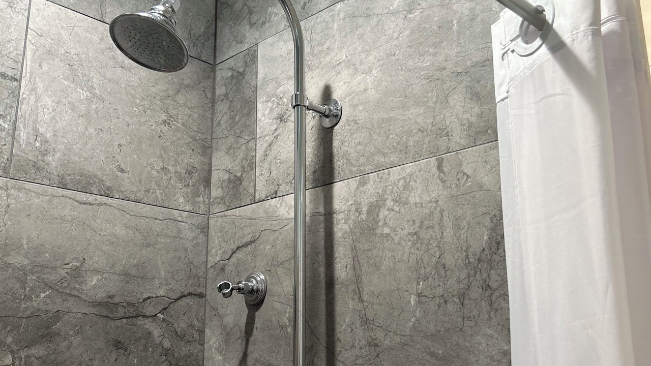 Photo of Bathroom in Highlands
