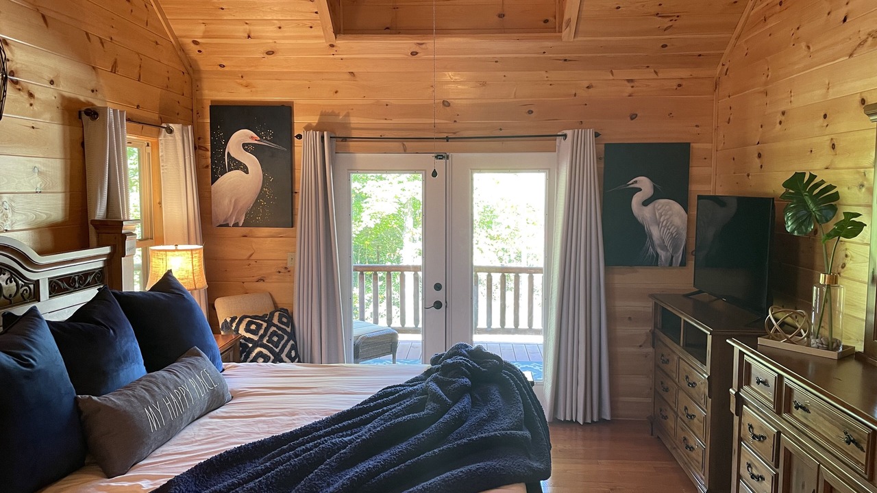 Photo of Bedroom in Almond