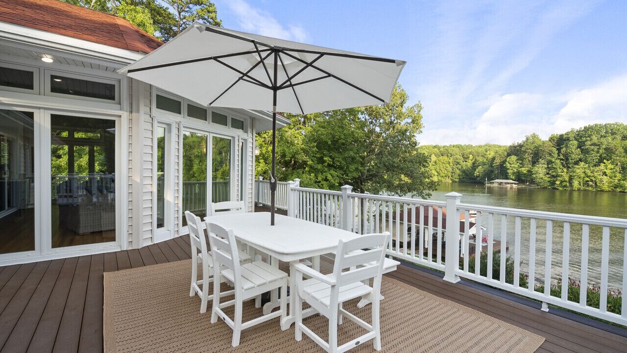 Photo of Outdoor in Leasburg