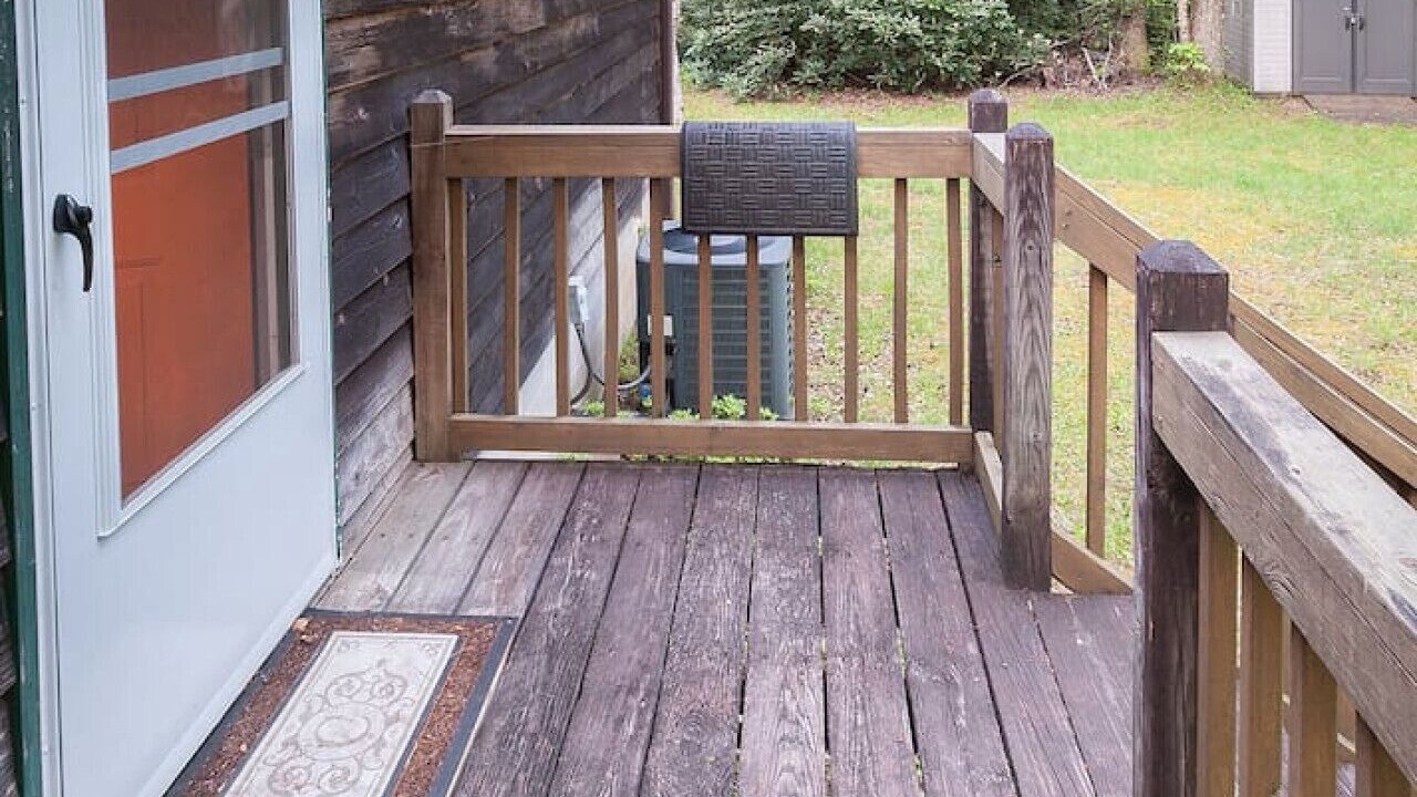 Photo of Patio Balcony in Mountain Rest