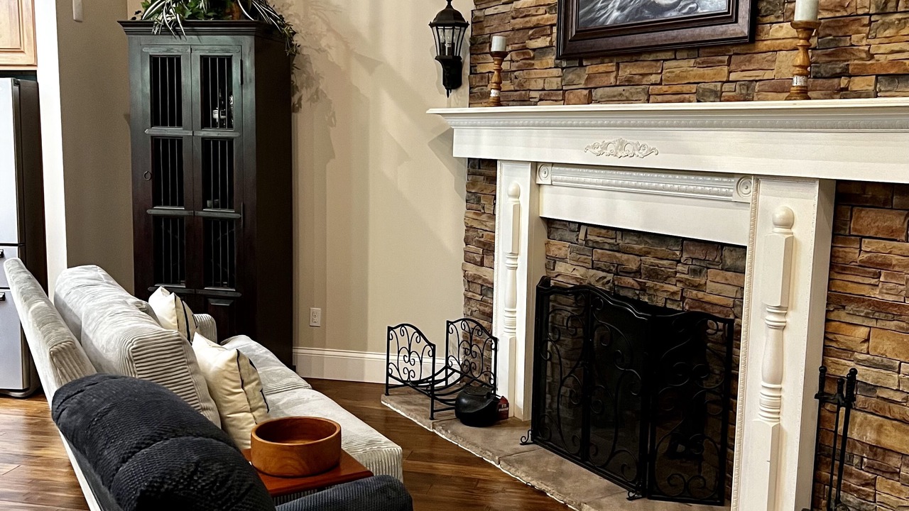 Photo of Livingroom in Benton