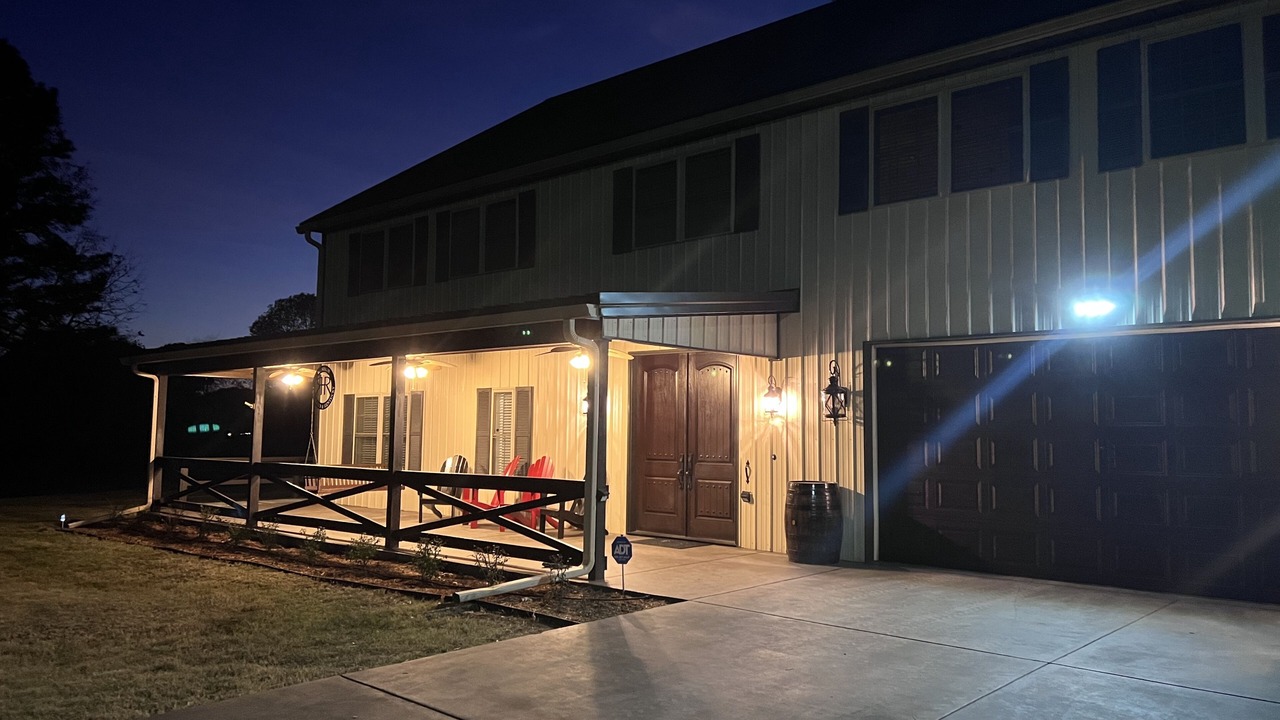 Photo of Outdoor in Benton