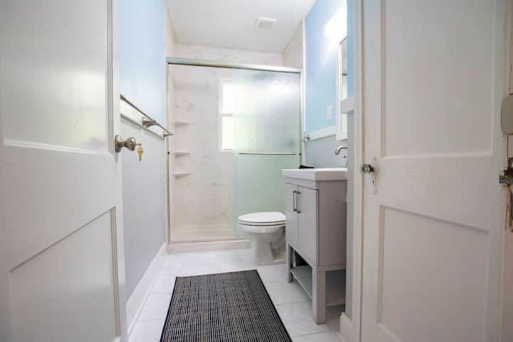 Photo of Bathroom in East Memphis