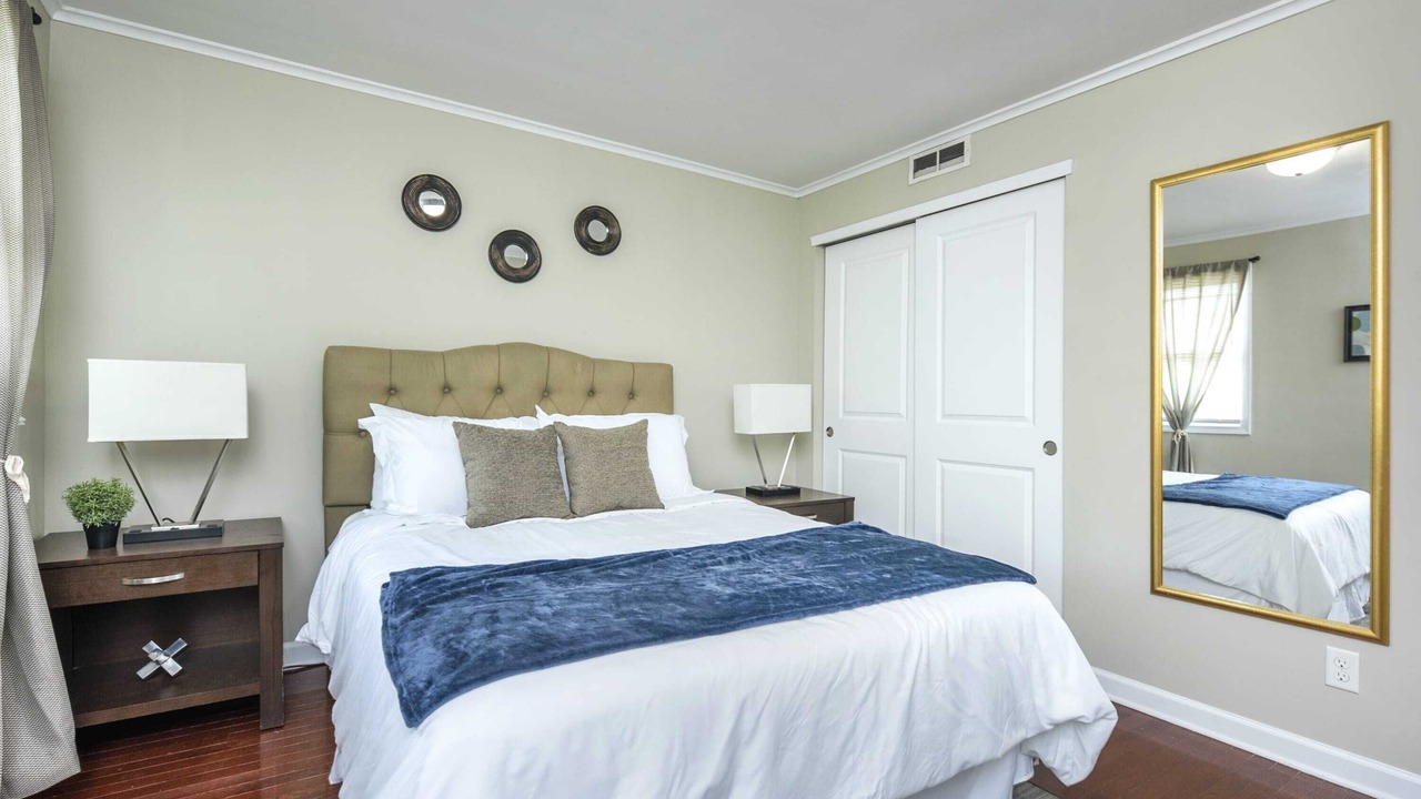 Photo of Bedroom in Italian Village