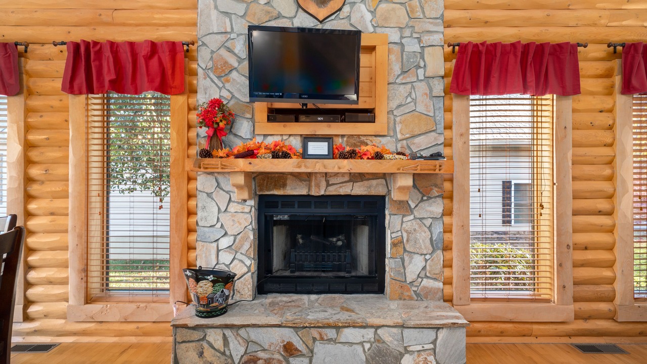 Photo of Livingroom in Maggie Valley