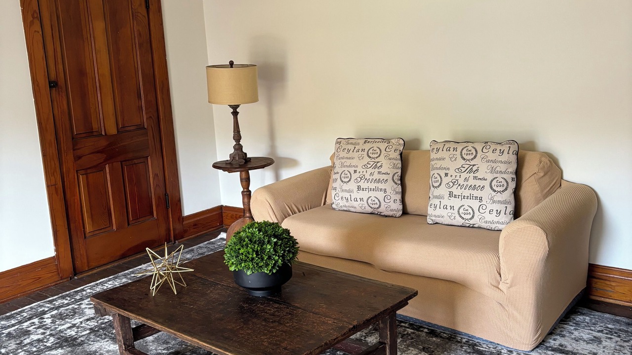 Photo of Livingroom in Morgantown