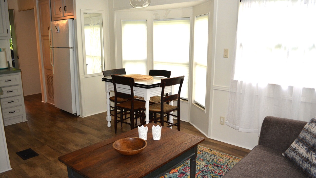 Photo of Livingroom in Cherokee
