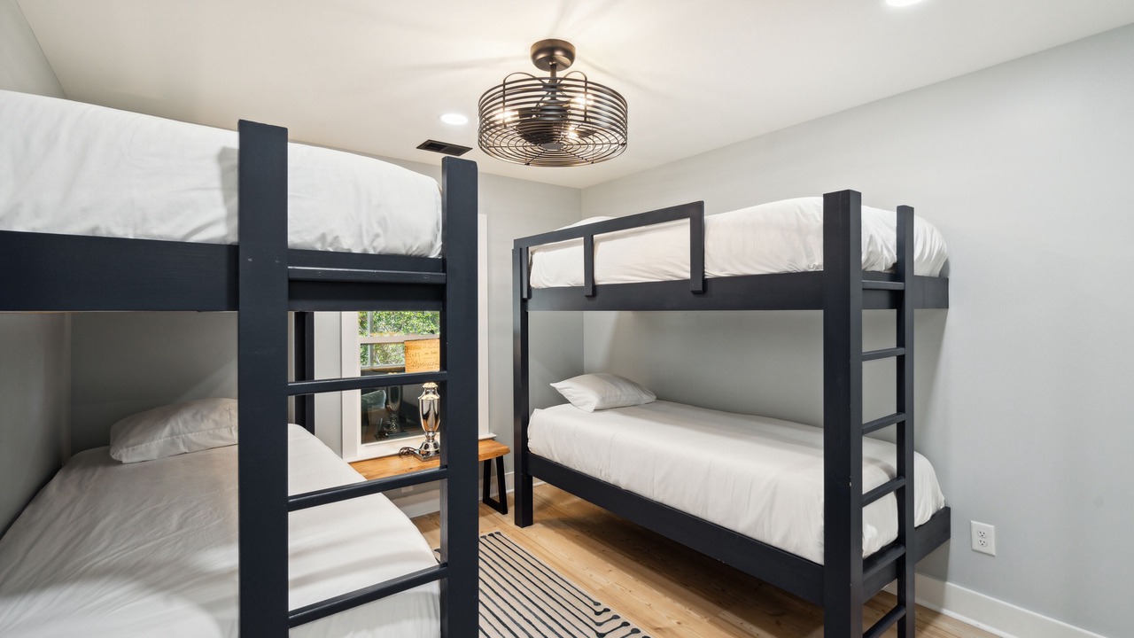 Photo of Bedroom in Isle of Palms