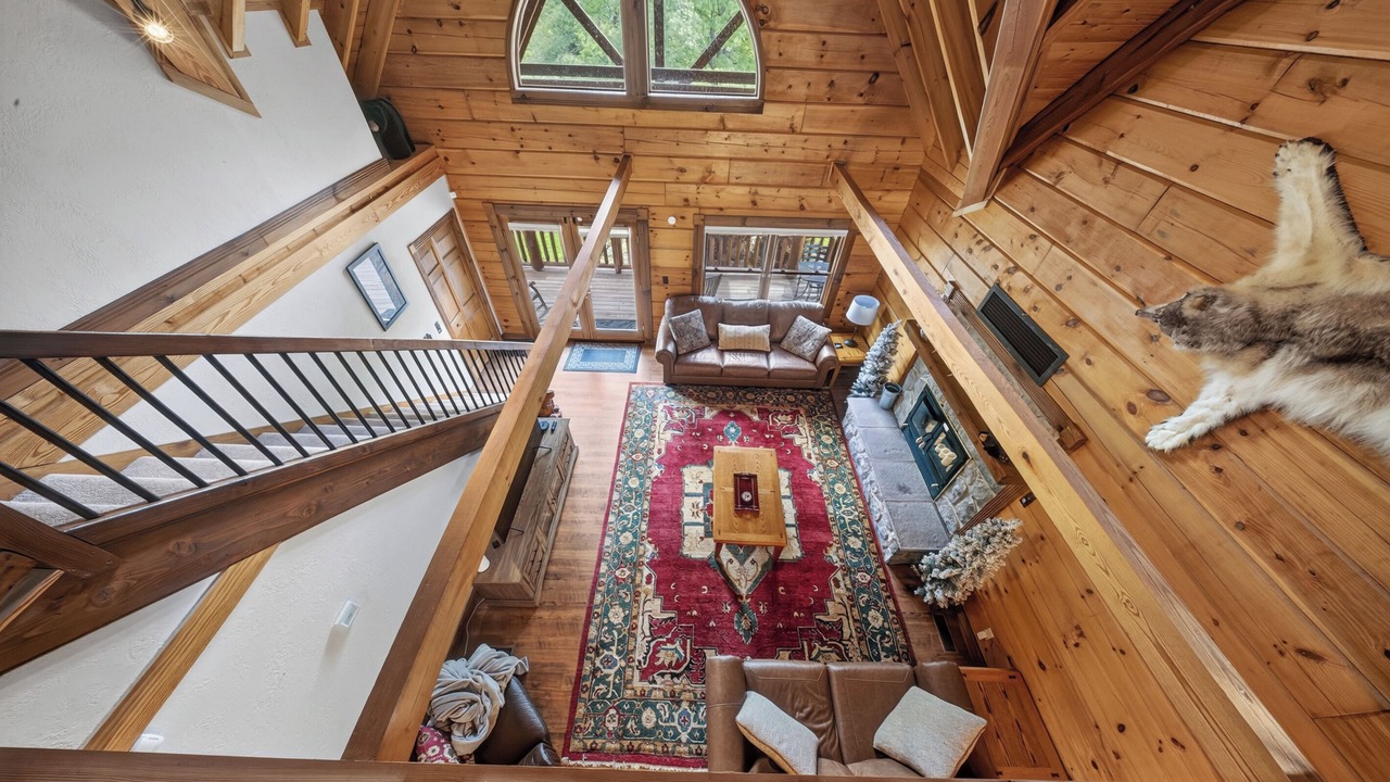 Photo of Livingroom in Slatyfork Farm