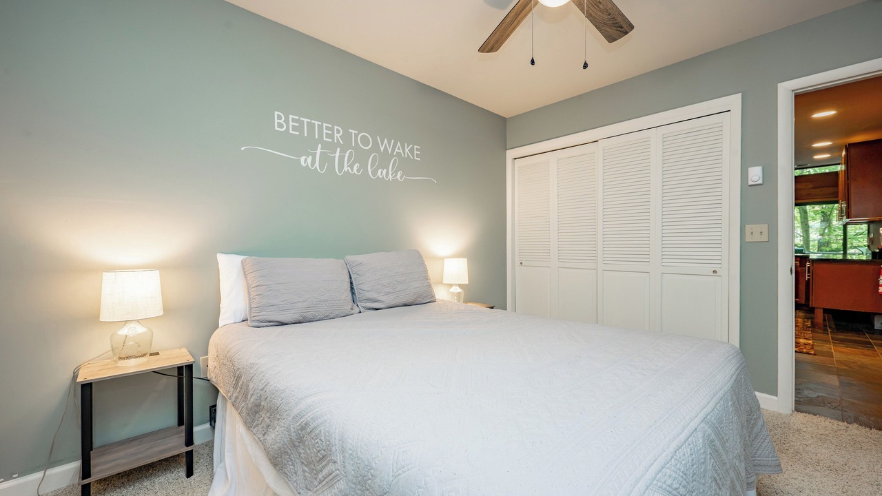Photo of Bedroom in North Glade Hills