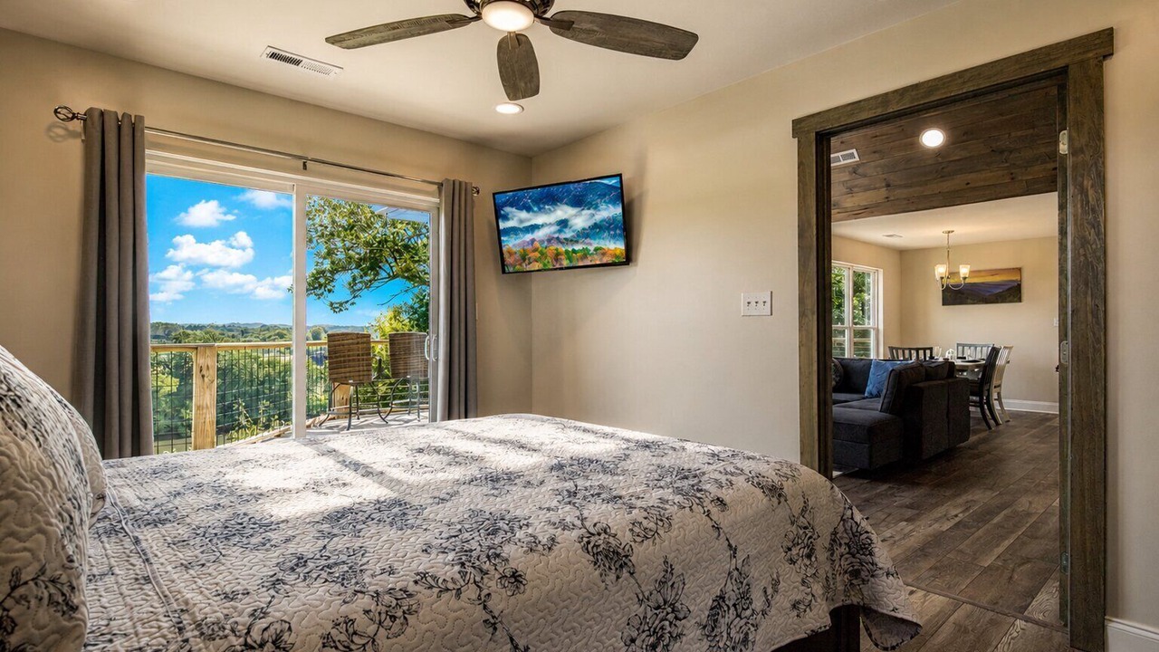 Photo of Bedroom in Kodak