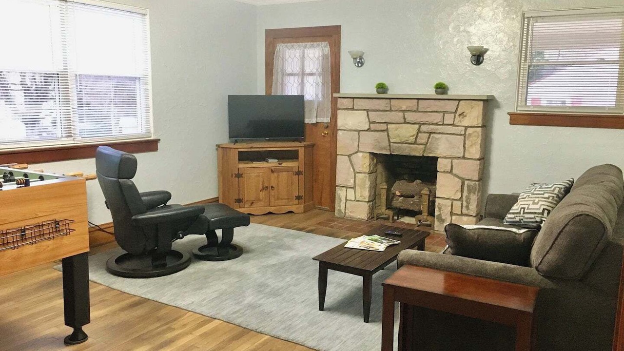 Photo of Livingroom in Fayetteville