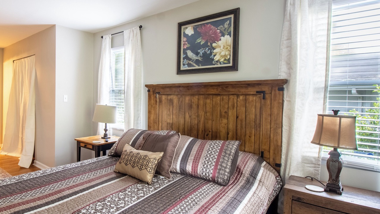 Photo of Bedroom in Knoxville