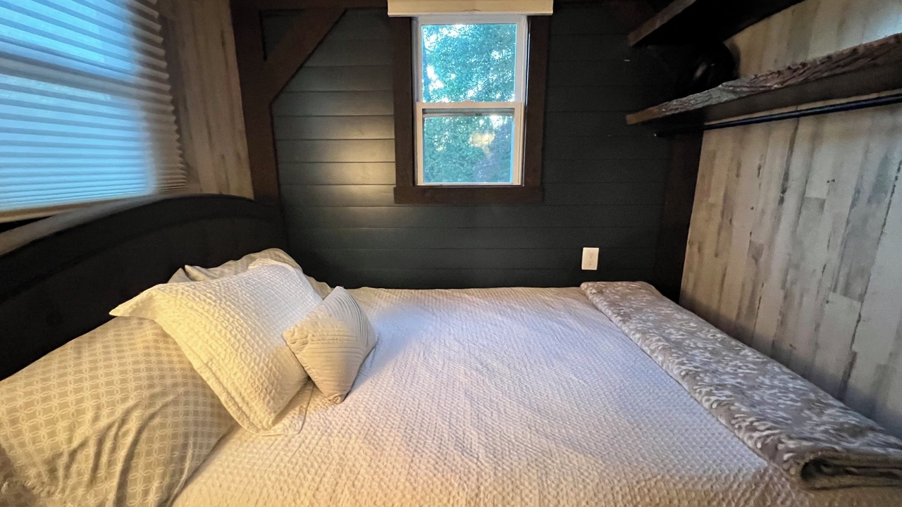 Photo of Bedroom in Rutherfordton