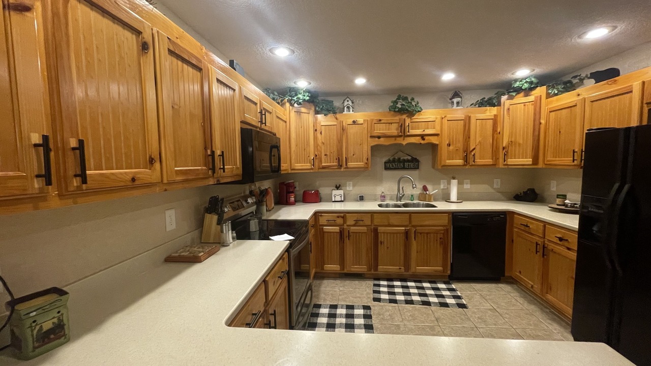 Photo of Kitchen in Hiawassee