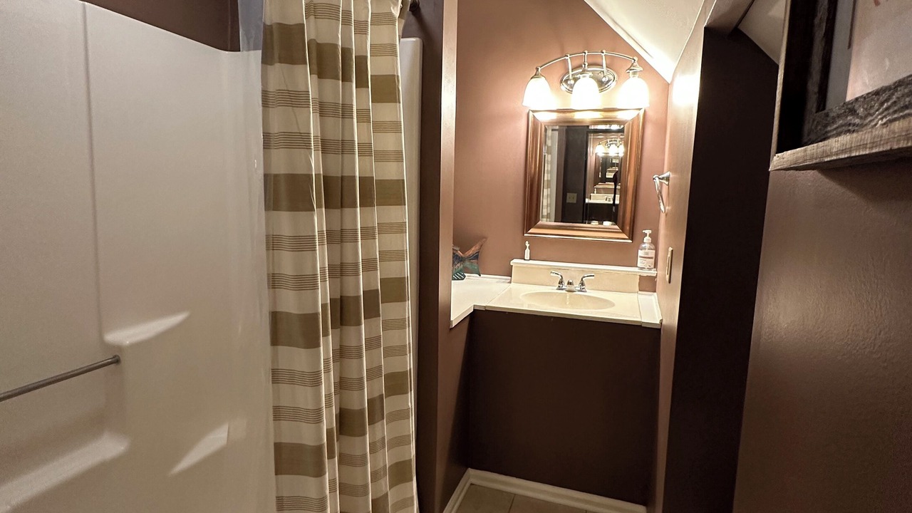 Photo of Bathroom in Port Royal