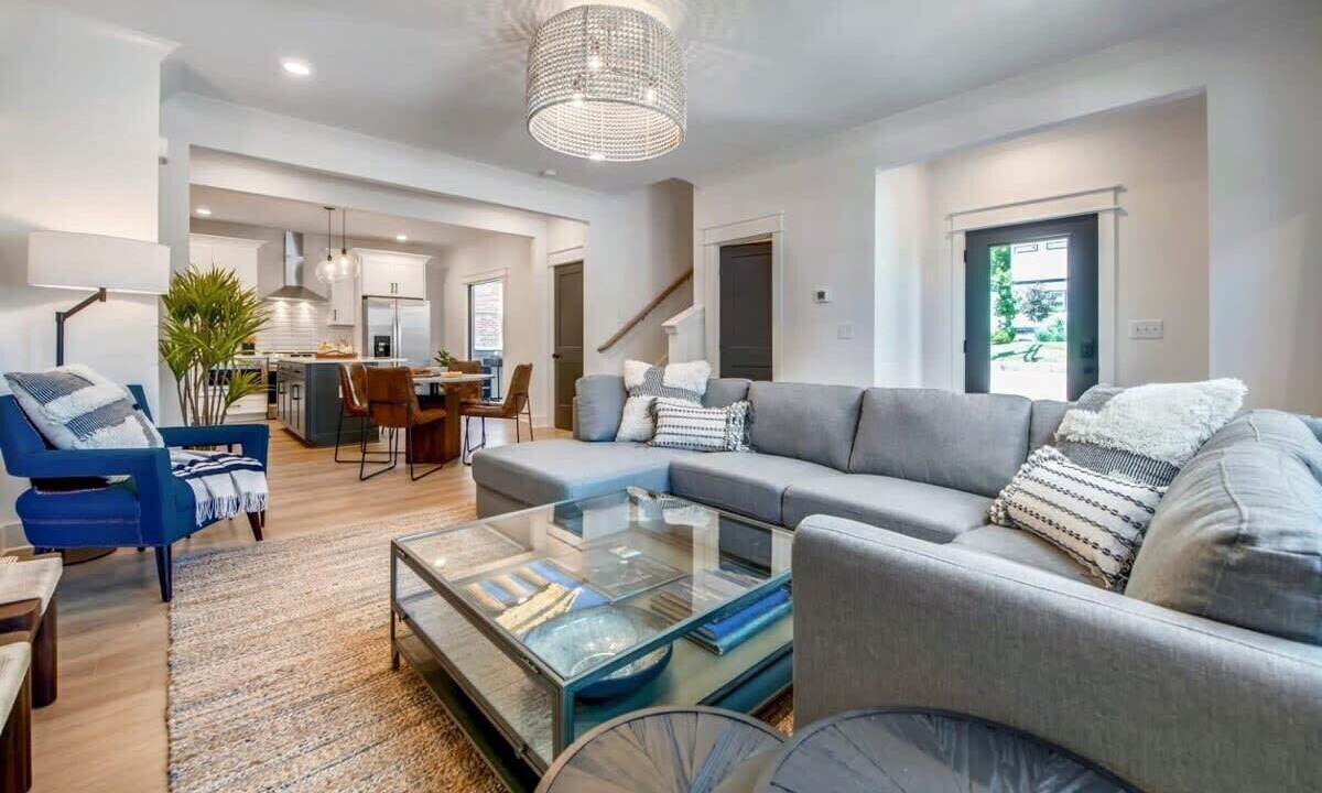 Photo of Livingroom in East Nashville