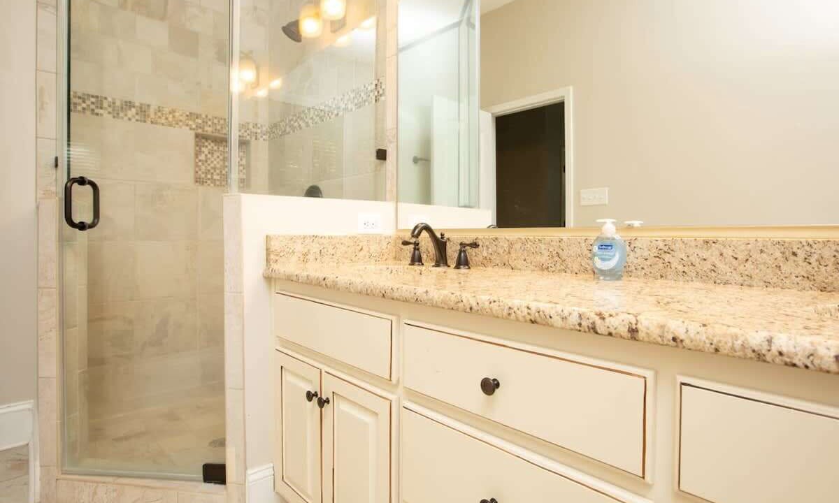 Photo of Bathroom in Wesley Heights