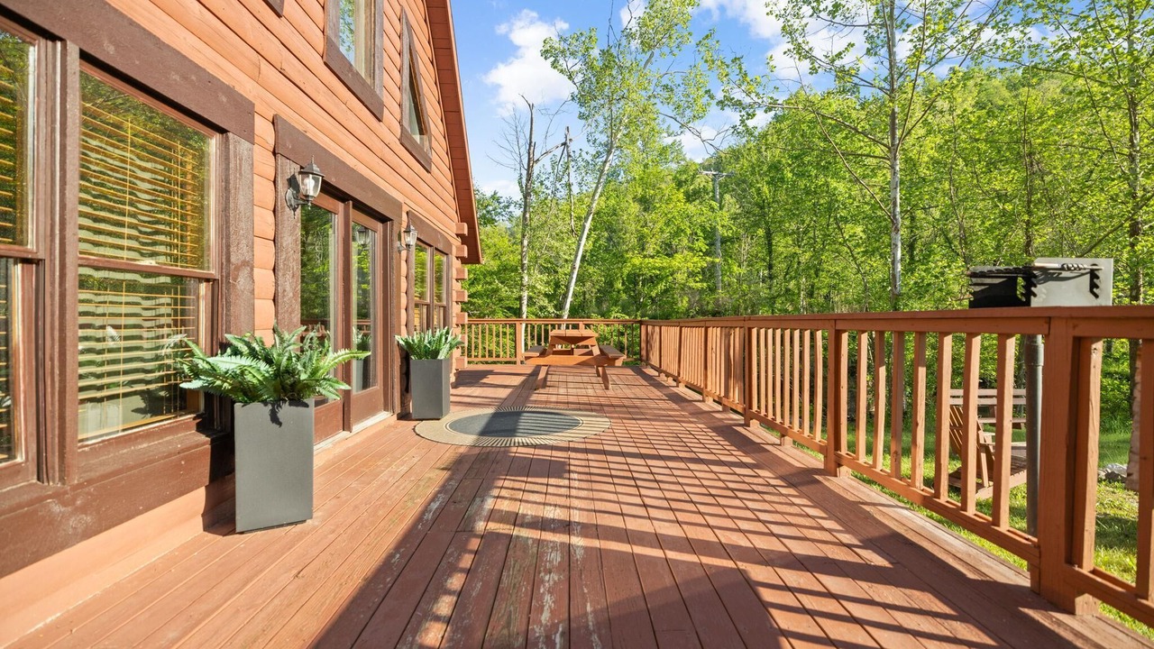 Photo of Outdoor in Slade
