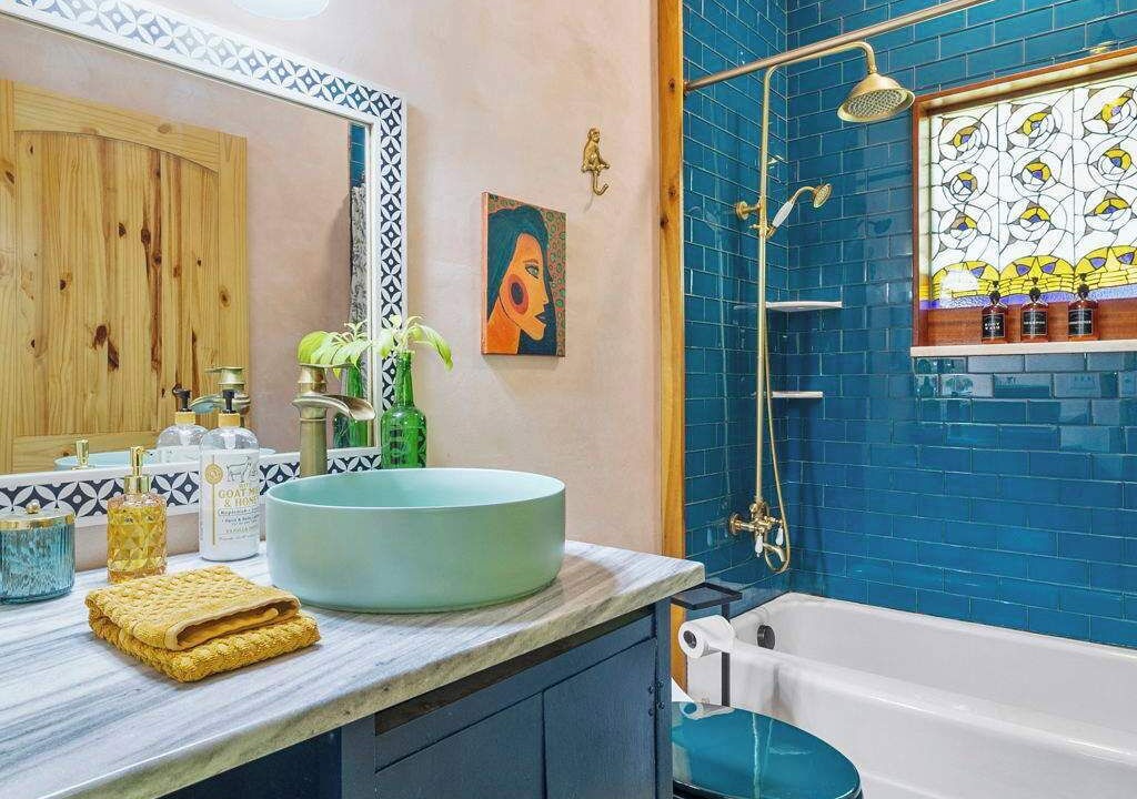 Photo of Bathroom in Lupton City