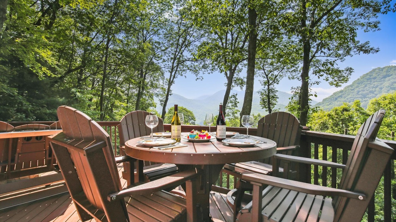 Photo of Outdoor in Weaverville