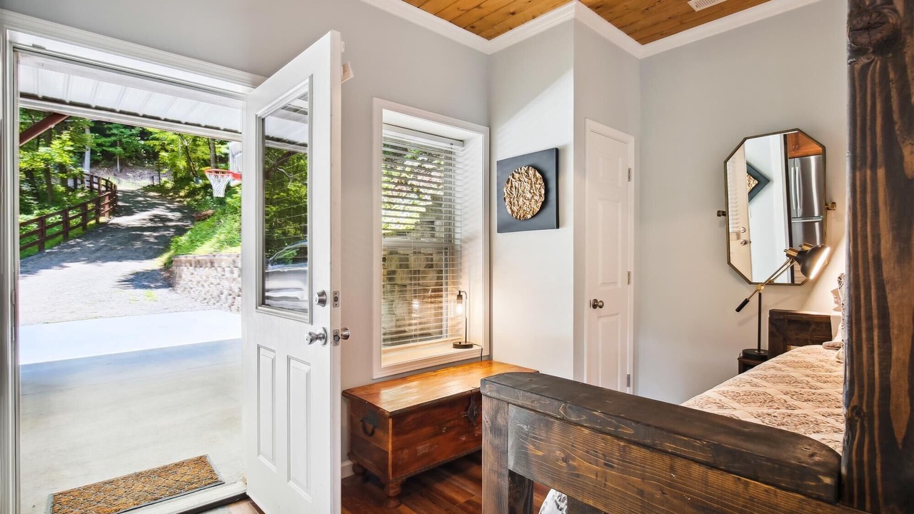 Photo of Bedroom in Weaverville